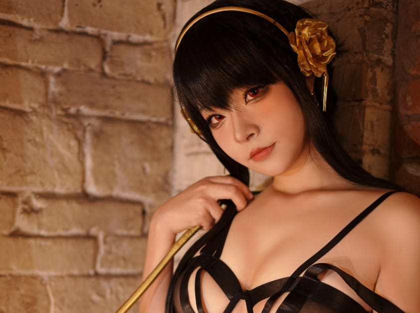%title插图%numyuuhui玉汇《约尔福杰》cos:神秘黑衣下的柔情 %title插图%numyuuhui玉汇《约尔福杰》cos:神秘黑衣下的柔情