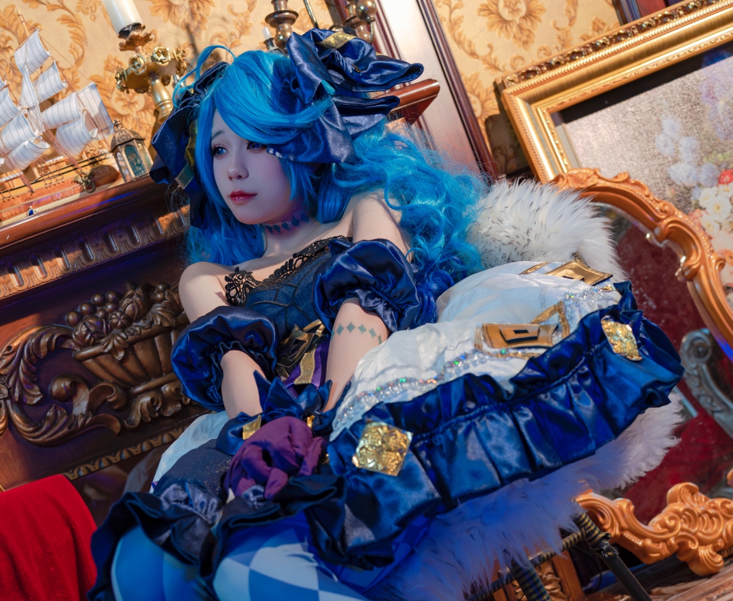 %title插图%num咬一口兔娘ovo完美还原《英雄联盟》格温角色，精致服饰与细腻细节展现华丽魅力