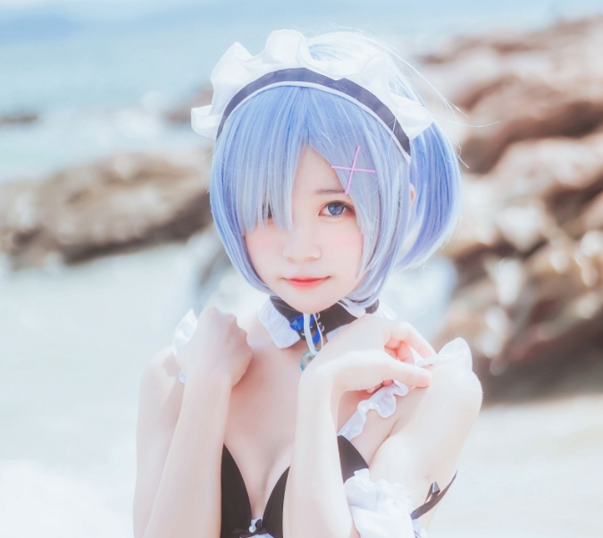 %title插图%num桜桃喵《蕾姆COS》:从可爱到迷人的完美呈现 %title插图%num桜桃喵《蕾姆COS》:从可爱到迷人的完美呈现