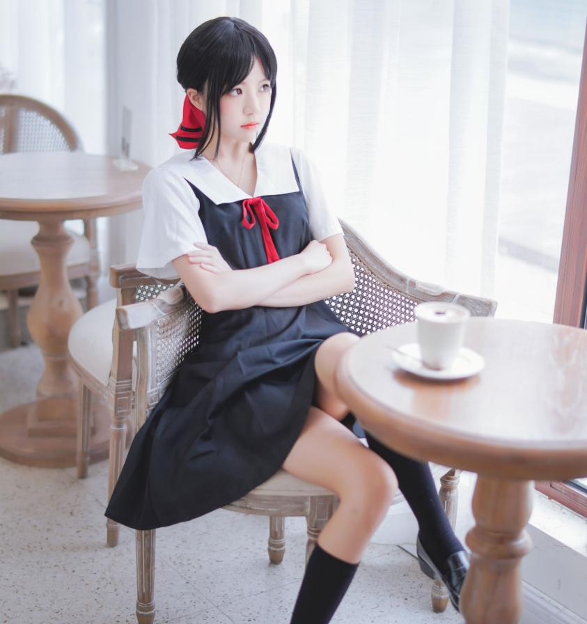 %title插图%num桜桃喵的《四宫辉夜》——那份甜美与神秘的交融