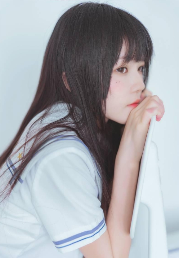 %title插图%num桜桃喵的《黑丝水手》系列：纯真与优雅的完美融合