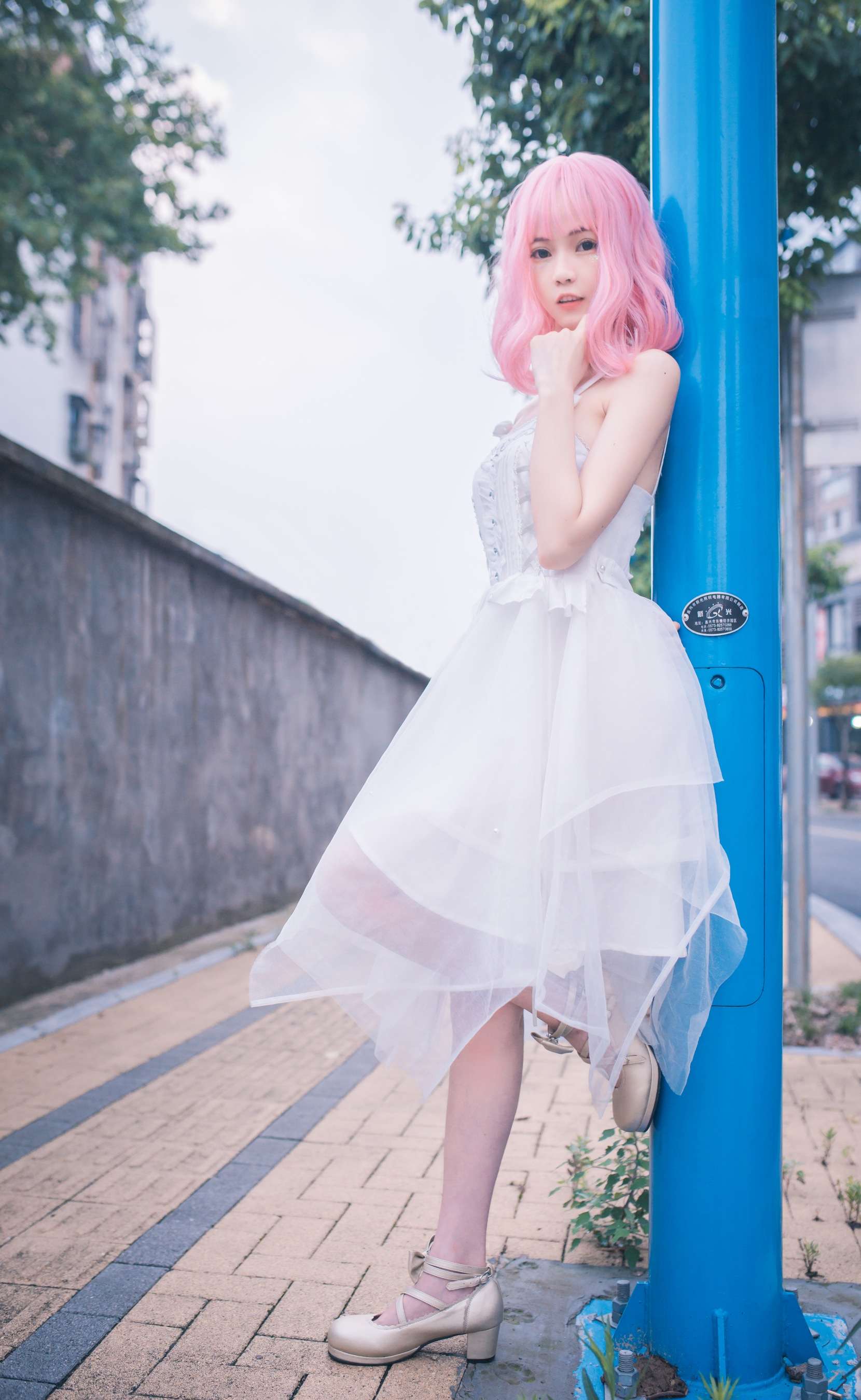 %title插图%num你的负卿《LOLITA》作品介绍:粉色短发与白色纱裙营造出的梦幻少女感 %title插图%num你的负卿《LOLITA》作品介绍:粉色短发与白色纱裙营造出的梦幻少女感